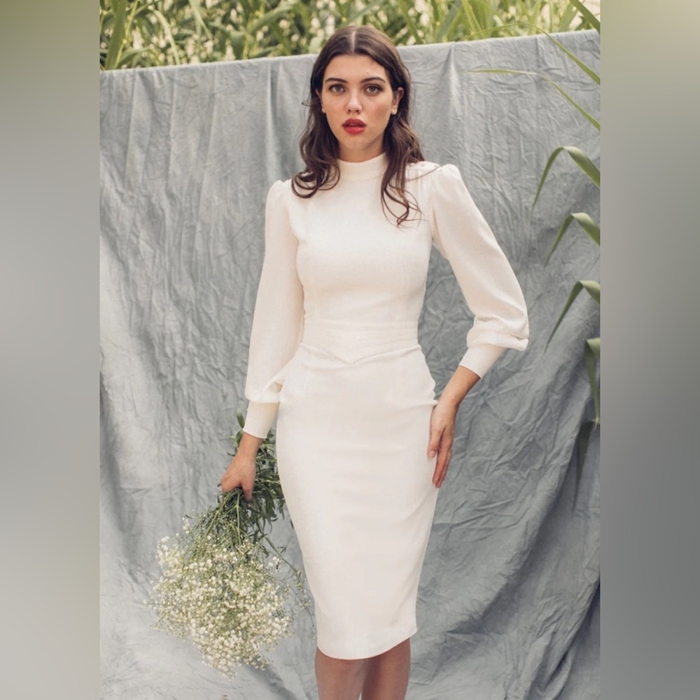 Cherubini Dina white-ivory small wedding dress midi with button accents. - Picture 1 of 8